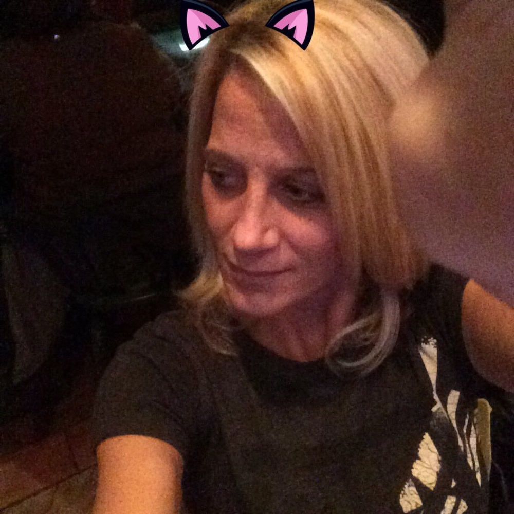 Meet your Posher, Wendy